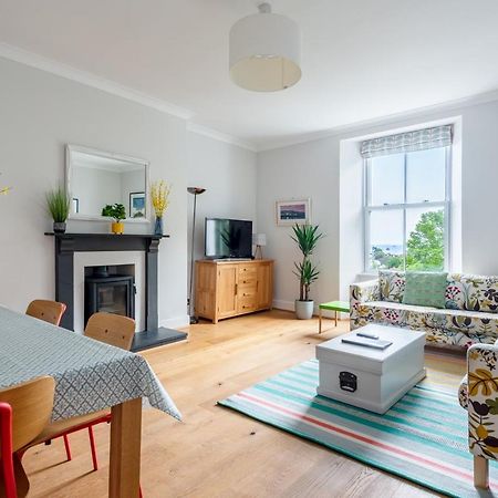 Manacles - Spacious Flat Near Beach With Sea Views & Parking Falmouth Extérieur photo