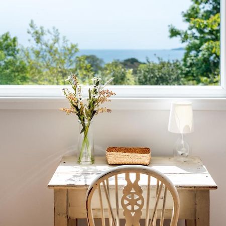 Manacles - Spacious Flat Near Beach With Sea Views & Parking Falmouth Extérieur photo